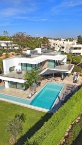Villa 2 Rua das Palmas - Luxurious, Stylish & Modern