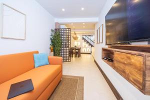 Chalet, Playa, 2 Terrazas, BBQ, Arcade, 8Pax