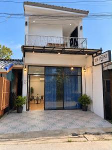 Phuket Rawai Tide Experience Seafront 2-Bedroom And Terrace Residence