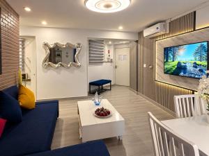 Rambla Apartment by the Sea