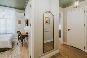 Olive Suite Old Town