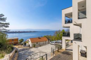 P&T Apartment Omišalj
