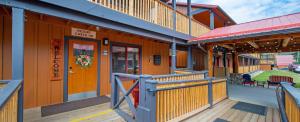 Red River 1BR Apartment with Resort Access