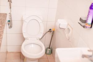 Kweji Ensuite at DK Cottages in Mikocheni