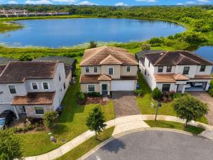 6BR Lake View Villa Private Pool Near Legoland