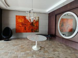 LUXURY SUITE, Cómoda y Amueblada