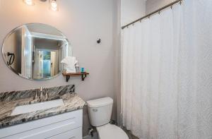 Large 3BR 10 Min to DT Tampa, Ybor & Busch Gardens