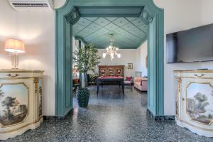 Atrium Emerald Spacious 204m with Private Sauna & Pool Table