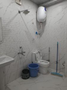 Him Aashrey B&B Homestay