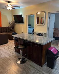 Linscott luxury stay