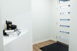Premium 4 Bedroom Cozy Suite Close To Airport