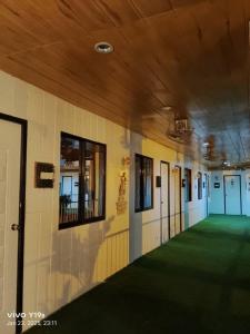 WJV Inn Manalo Extension