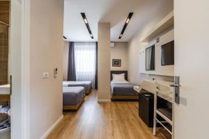BluePoint Hotel