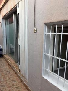 Grand appartement meublé avec bar-Proche centre