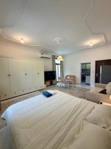 The Marjan Studio Private Balcony Stylish Stay