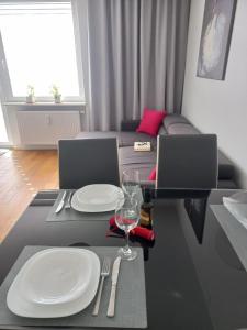 Przystanek Centrum Premium, parking Free, ekspres