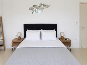 Epta Mykonos Suites and Pools