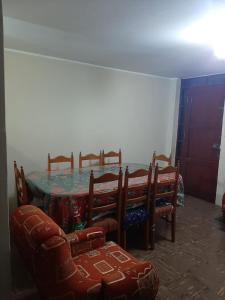 Casa céntrica a dos cuadras de la avenida Bolognesi y a media cuadra de la avenida Pinto