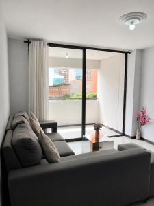 Spacious 4-Bedroom 8 Guests Near Neomundo