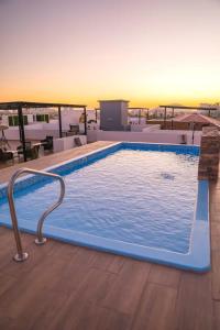Loft Azul Encanto Marina - Albercas y Amenidades