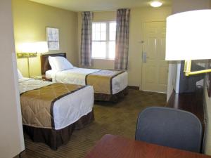 Studio with 2 Twin Beds - Non-Smoking room in Extended Stay America Suites - Virginia Beach - Independence Blvd