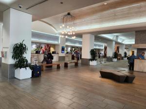 Ala Moana Hotel with Ocean and Pool Views ADA compliant