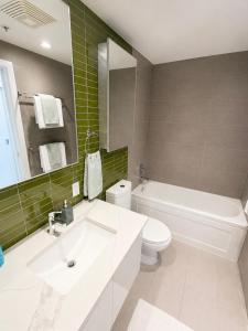 37th-Floor Gastown 1BR with City & Water Views