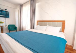 New Hotel