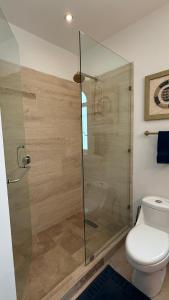 3BR with Pool, Rooftop with Jacuzzi and View
