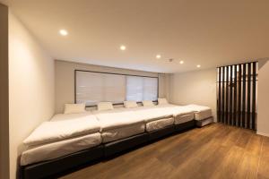 Tasone Stay OSAKA STS1F