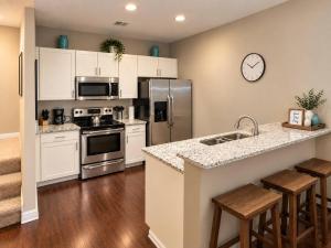 Lucaya Village 3 Bedroom townhome 1503