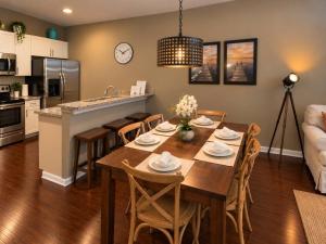 Lucaya Village 3 Bedroom townhome 1503