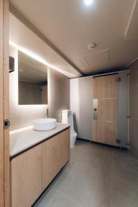 MONTHLIV Myeongdong Chungmuro Hotel Stay