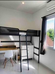 The Renon Residence Single Bed Room 227