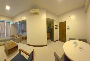 Studio Room with Seaview in Mactan Newtown