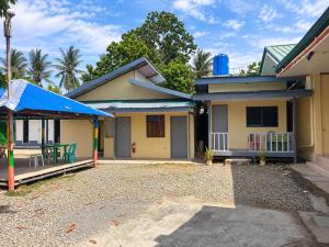 Bubbly Seaview Beach Resort