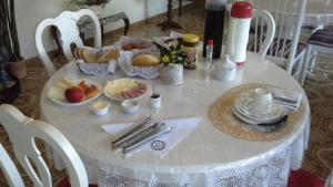 Pousada Charitas Inn