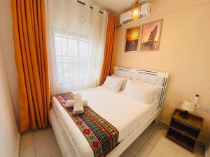 Elite Downtown 1BR Oasis, Resort Amenities, Gym