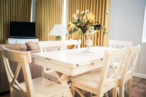 Three-Bedroom Apartment room in Shores of Panama by Emerald View Resorts