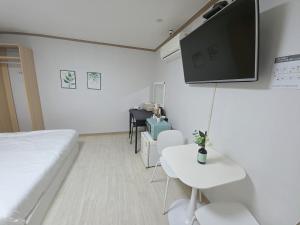 G Hotel near Busan Station