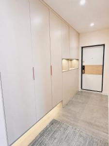 Luxury 2-Bedroom Apartment near National Stadium