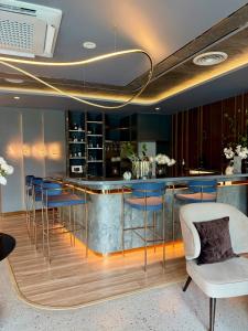 Arise Charoenmueang, a modern, ready-to-move-in condo