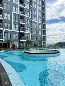 Arise Charoenmueang, a modern, ready-to-move-in condo