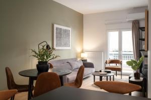 Acropolis 3BR Grand Residence by UPSTREET