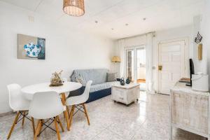WELCS APARTAMENTO 459 EMP con Piscina frente al Ma