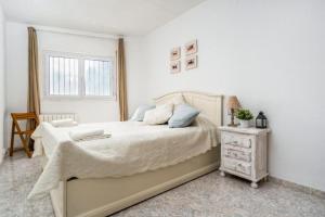 WELCS APARTAMENTO 459 EMP con Piscina frente al Ma