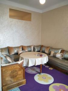 Lovely direct sea-view apartment in safi