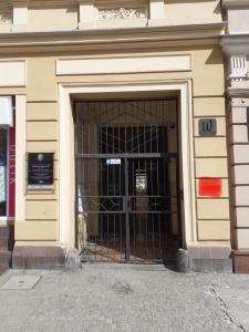 APARTAMENTY NA EVEREŚCIE W ŚCISŁYM CENTRUM Ul DWORCOWA 10 PARKING GRATIs!