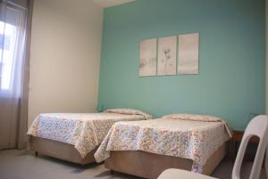 Nannis house, stylish apartment steps from station