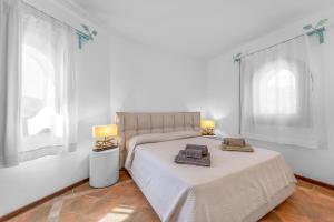 -LUXURY- Torretta con Piscina e Spiaggia a 300 MT